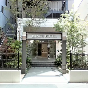 Bande 4* Osaka